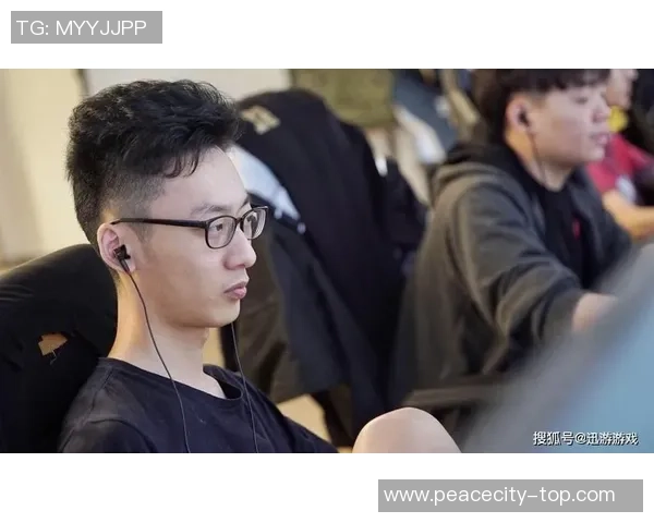 DOTA2最新状态排行榜揭晓FPX强势跻身第三名引发关注